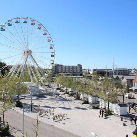 Studio Renove Au Coeur De La Rochelle, Port A Proximite - Fr-1-246-222